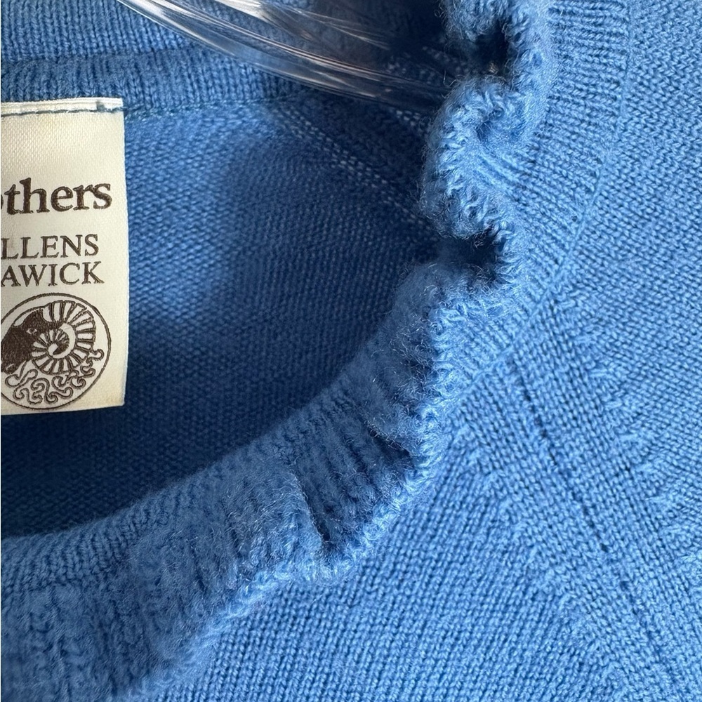 MURRAY BROTHERS *VINTAGE* Wool Ruffle Neck Sweater in Cornflower Blue - Picture 6 of 8